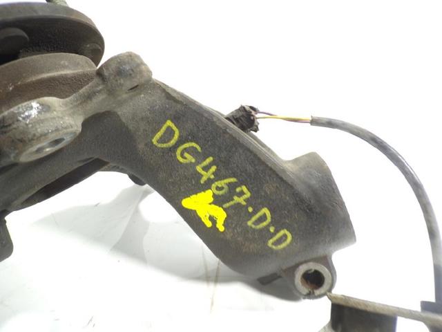 FORD 1702854 Mangueta delantera derecha  en stock Salamanca