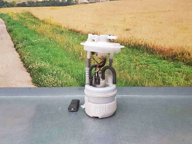 Bomba de gasolina 170401HJ0A NISSAN