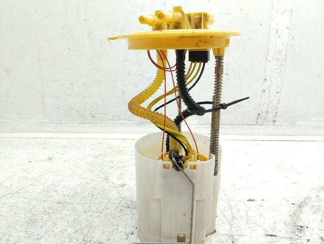 RENAULT 170404EA0A Bomba de gasolina comprar Pamplona