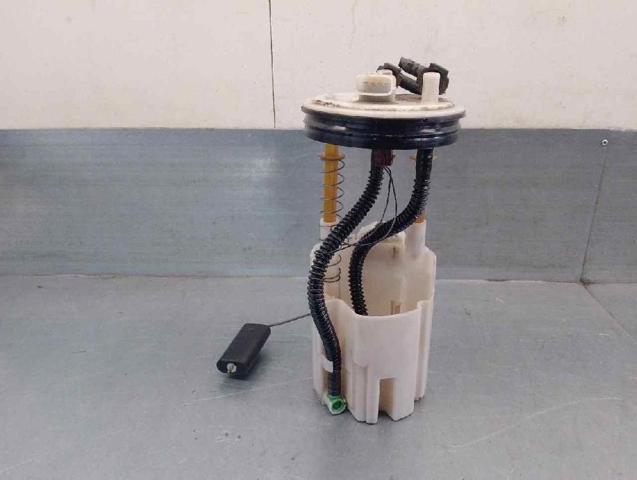 17040JD51A Bomba de combustible eléctrica sumergible  disponible Málaga