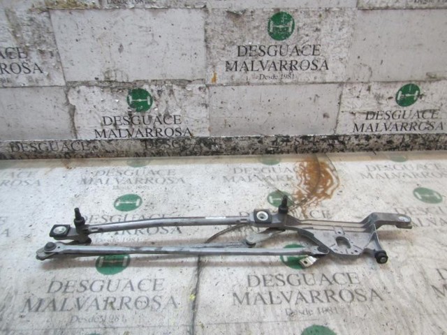 1704580 FORD Trapezio del limpiaparabrisas  comprar en Oviedo