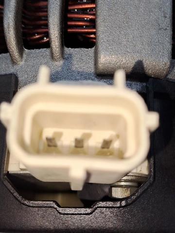 1708472 FORD Alternador  en stock Gandía
