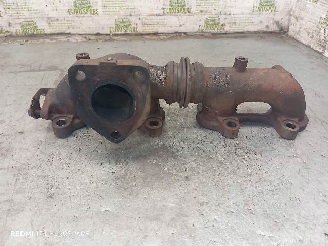 Sistema de escape del motor Toyota Land Cruiser  (J12)