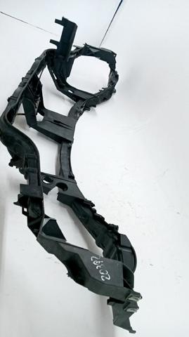 FORD 1711073 Panel de soporte del radiador y montaje de faros  disponible Valladolid