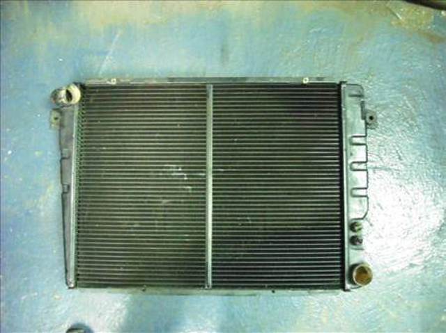 Radiador de agua 17111709434 BMW