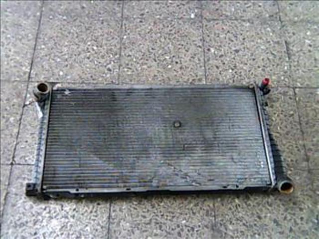 17112247345 Radiador de refrigeración del motor  disponible Málaga