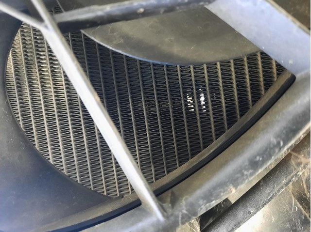 Radiador refrigeración del motor 17117559273 BMW