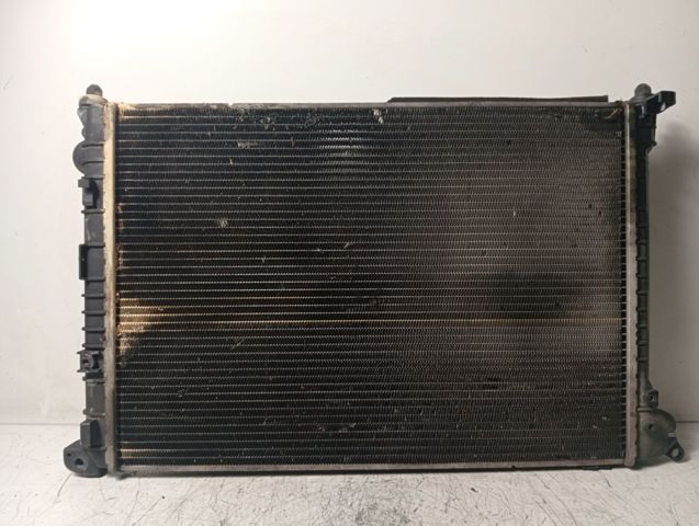 17117570821 Radiador de refrigeración del motor  comprar en Zaragoza