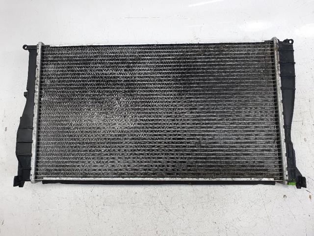 17117788903 Radiador de refrigeración del motor  disponible Utrera