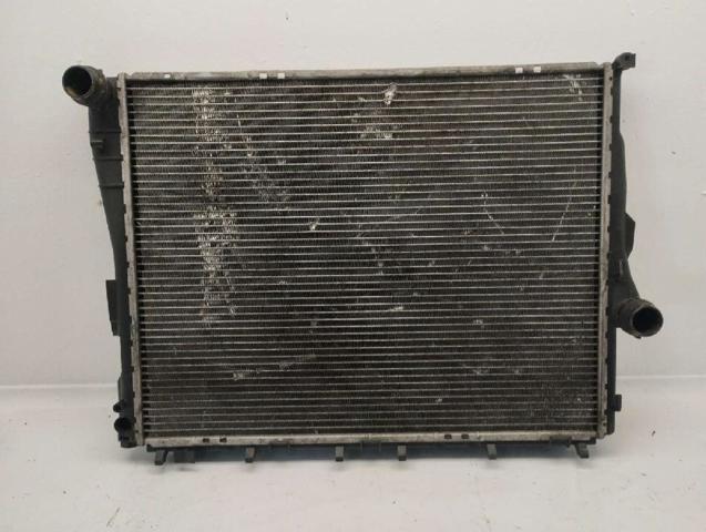 17119071517 Radiador de refrigeración del motor  disponible Burgos