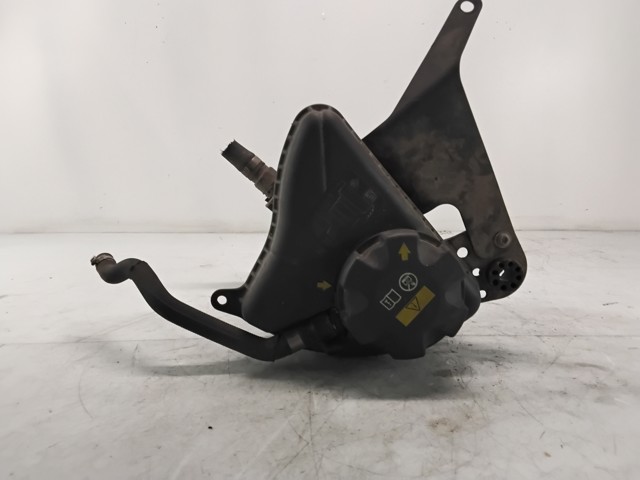 17137647283 BMW Vaso de expansión comprar Bilbao