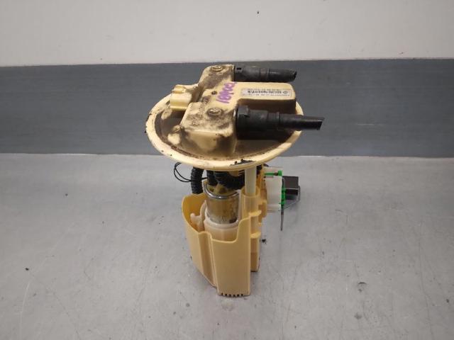 172021275R RENAULT Bomba de gasolina  en stock Córdoba