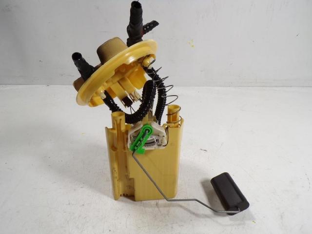 172021275R RENAULT Bomba de gasolina  en stock Gandía