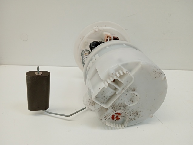172022377R RENAULT Módulo de bomba de combustible con sensor de nivel de combustible  disponible Ourense
