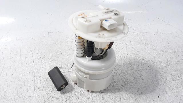 172022377R RENAULT Bomba de gasolina  en stock Huelva