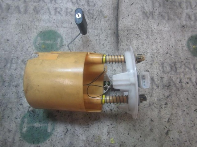 172023705R RENAULT Módulo alimentación de combustible  disponible Vigo