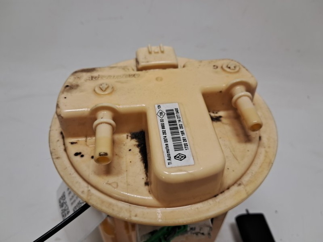 172026119R RENAULT Bomba de gasolina  en stock Huelva