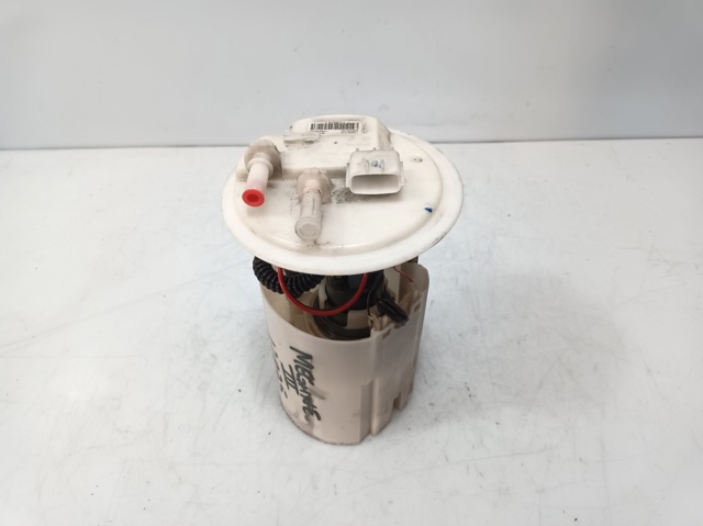 172026141R RENAULT Bomba de gasolina  en stock Huelva