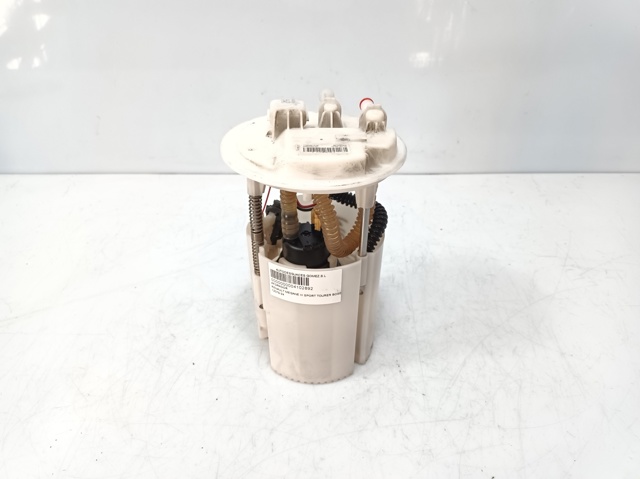 172026141R Módulo de bomba de combustible con sensor de nivel de combustible  disponible Utrera