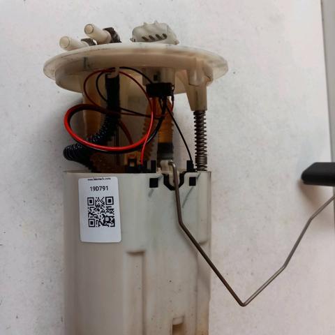 Bomba de combustible Renault Scenic III monovolumen comprar en España