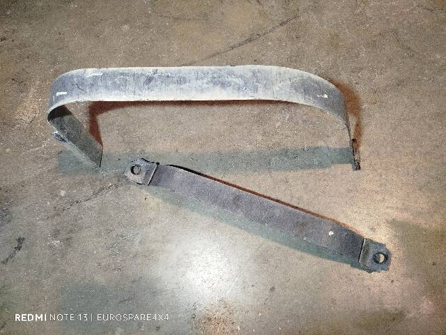 Depósito de combustible Nissan Navara D40