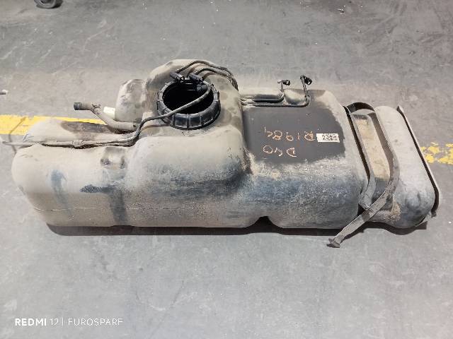 Depósito de combustible Nissan Navara D40