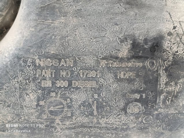 Depósito de combustible Nissan Navara D40