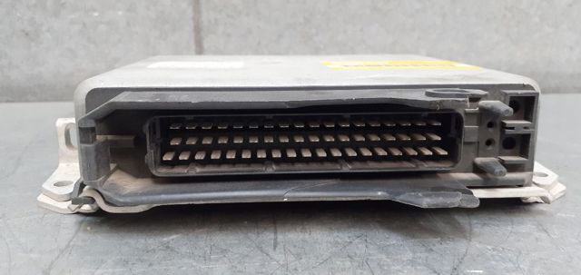 Comprar Unidad de control del motor (ECU) BMW 7  E32 a bajo precio