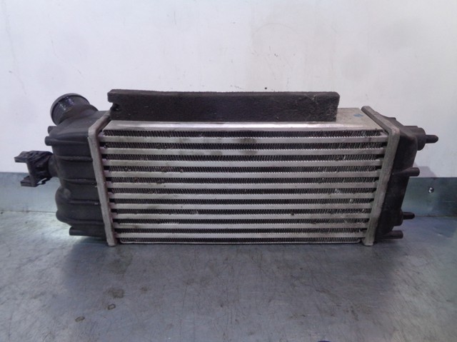 Radiador de aire de admisión 1722905 FORD