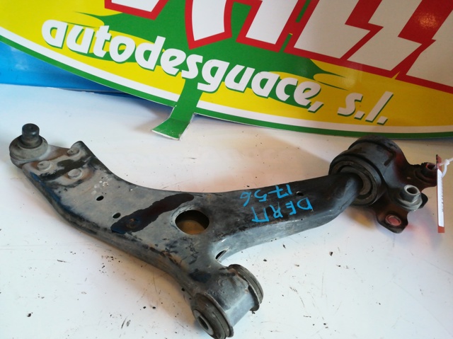 1723323 Brazo inferior derecho de la suspensión delantera  comprar en Reus
