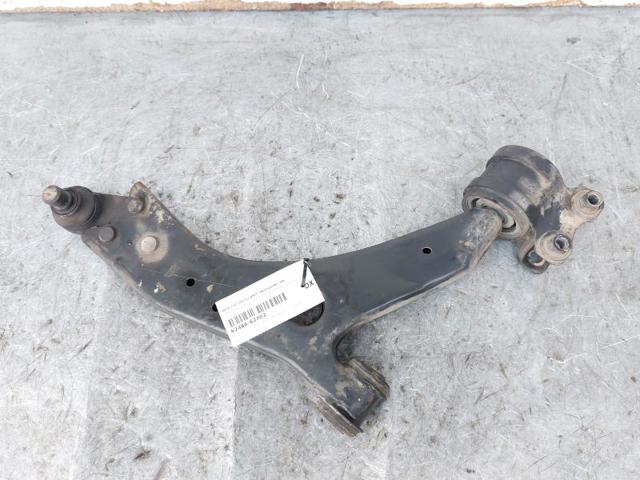 FORD 1723323 Brazo inferior derecho de la suspensión delantera  en stock Terrassa
