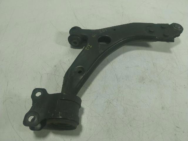 1723324 FORD Brazo inferior izquierdo de la suspensión delantera  en stock Córdoba