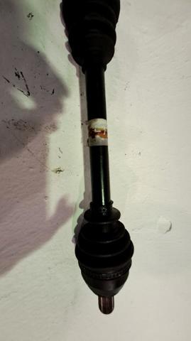 1726946 FORD Semieje delantero derecho  en stock Huelva