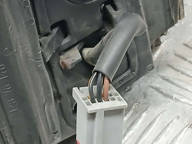 1728322 Espejo retrovisor derecho  disponible Burgos