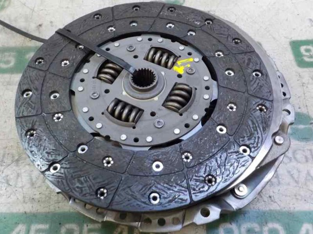 Embrague motor 1731737 FORD