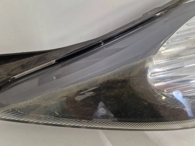 FORD 1734613 Faro izquierdo  en stock Terrassa