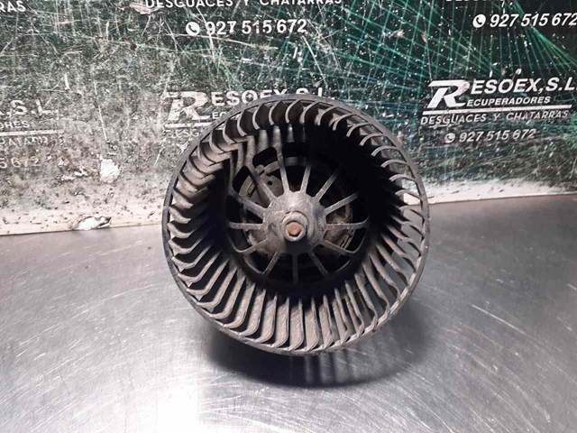 1736007103 Ford