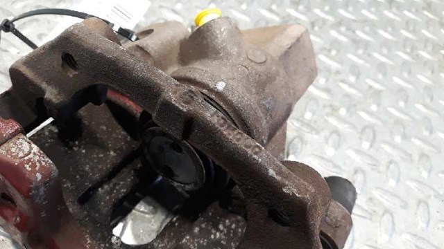 1738987 FORD Pinza de freno trasera derecha  en stock Gandía