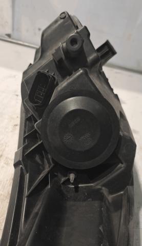 1740028 FORD Faro izquierdo  en stock Gandía
