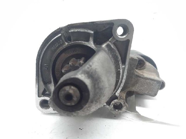 1740374 BMW