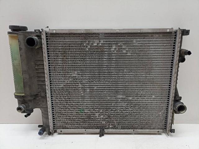 Água radiador 1740699 BMW
