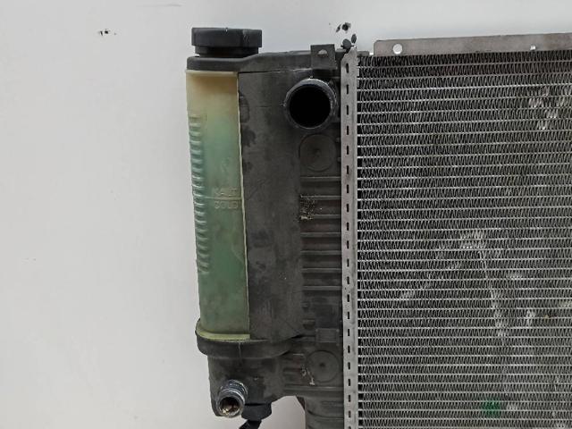 Refrigeración del motor 1740699 BMW