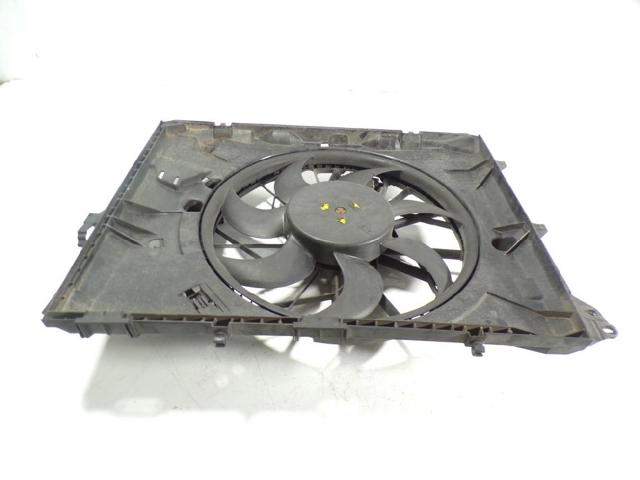 BMW 17427563259 Difusor del radiador de refrigeración con motor y hélice  disponible Valladolid