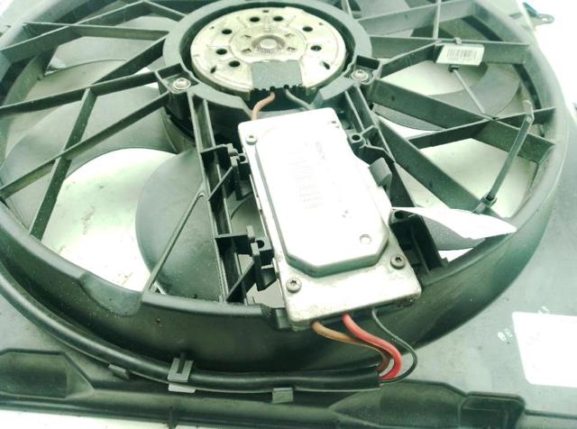 BMW 17428506668 Difusor del radiador de refrigeración con motor y hélice  comprar en Ponferrada