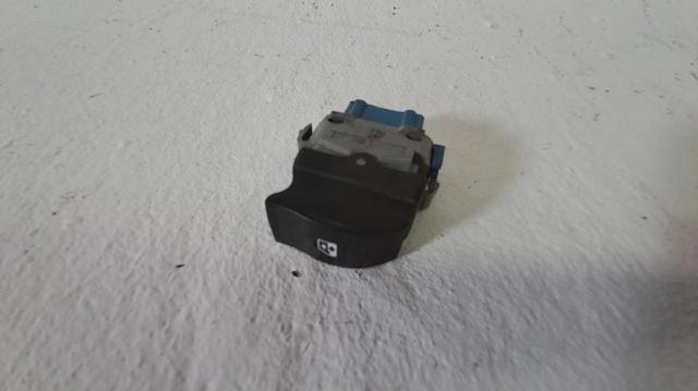 FORD 1746832 Botón de encendido del motor del elevalunas delantero derecho  disponible España