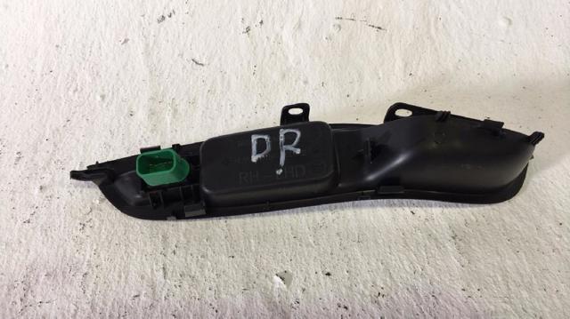 1746832 Botón de encendido del motor del elevalunas delantero derecho  disponible Burgos