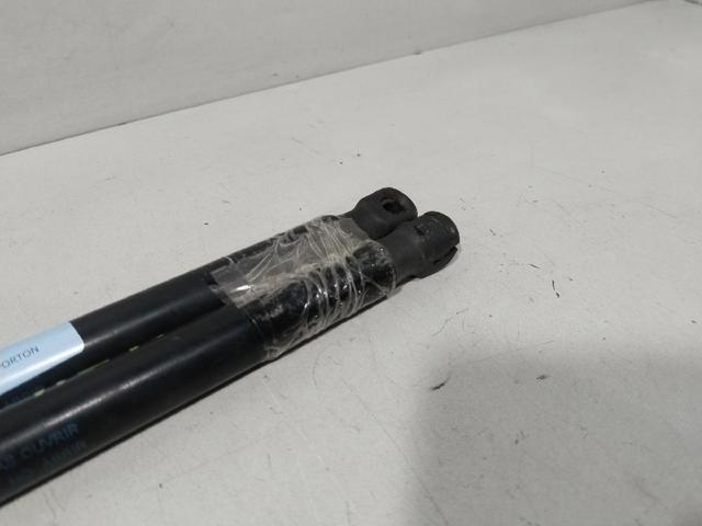 1747492 Amortiguador maletero comprar Sevilla