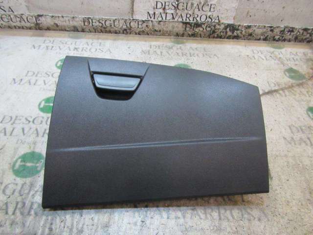  Ford Focus III (CB8)