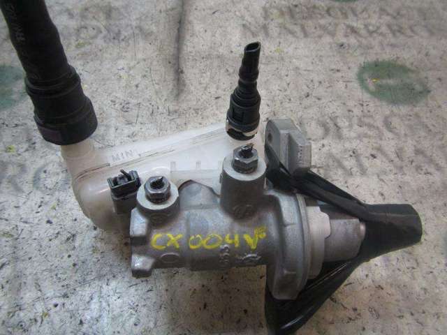 1751664 FORD Cilindro principal de freno  disponible Vigo