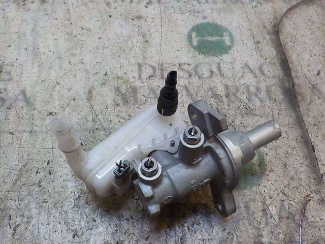 FORD 1751664 Cilindro principal de freno  disponible Valladolid